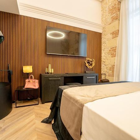 Nero Luxury Suites Кальяри Экстерьер фото