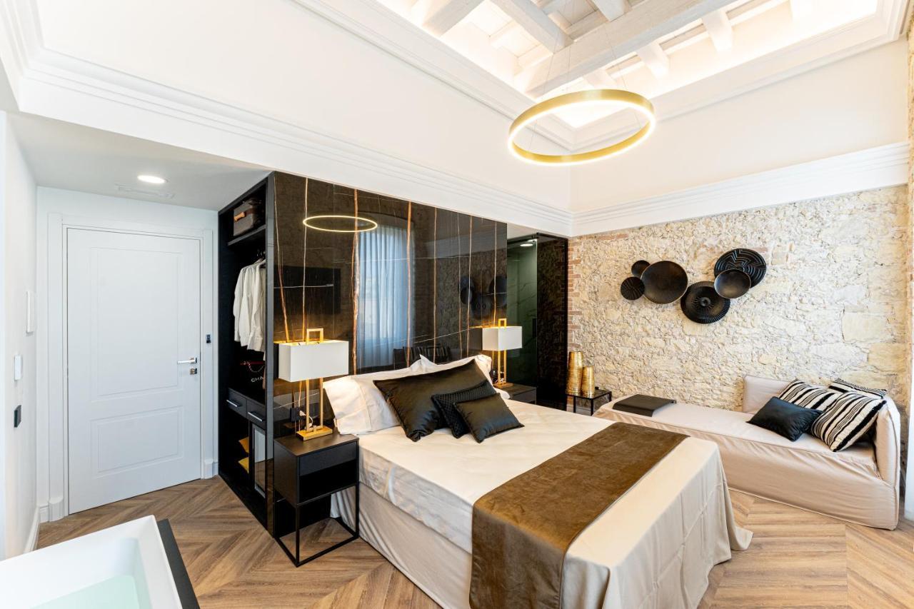 Nero Luxury Suites Кальяри Экстерьер фото