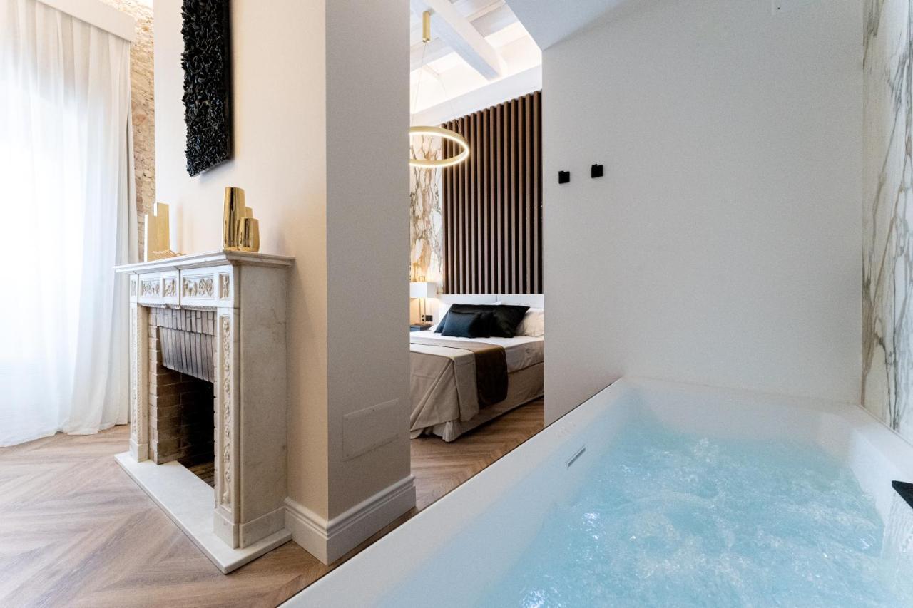 Nero Luxury Suites Кальяри Экстерьер фото